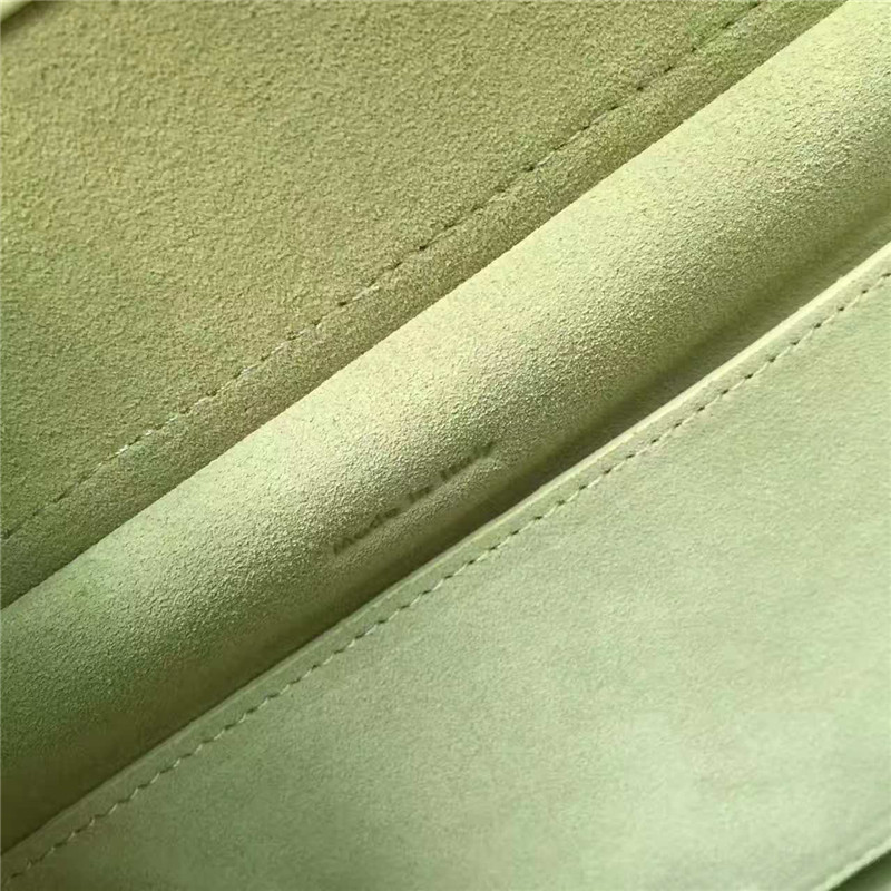 Celine賽琳 2017新款 Celine鯰魚包 光滑牛皮 流蘇裝飾鯰魚手提包 黃色