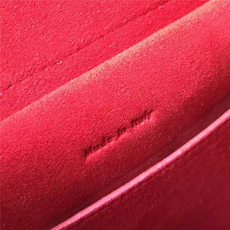 Celine賽琳 2017新款 Celine鯰魚包 光滑牛皮 流蘇裝飾鯰魚手提包 手掌紋紅