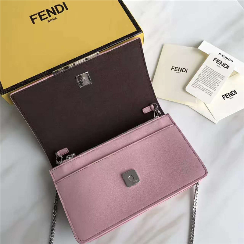 FENDI 芬迪 小牛皮彩色鉚釘包 鏈條包 櫻花粉