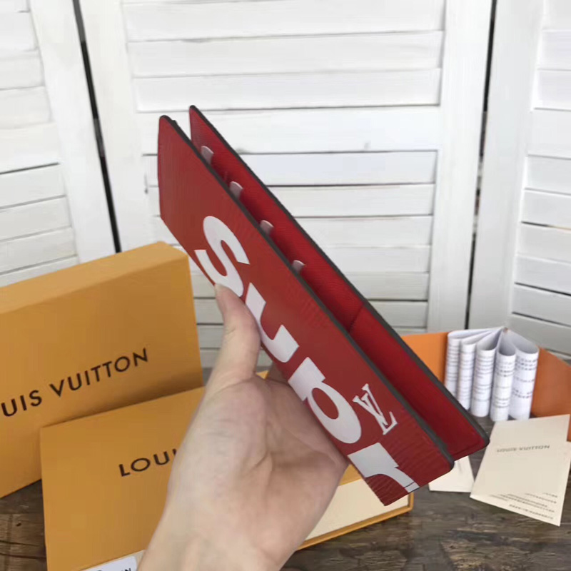 M60622 LV Supreme 聯名系列限量版Brazza 錢夾 LV西裝夾 LV錢包 紅色