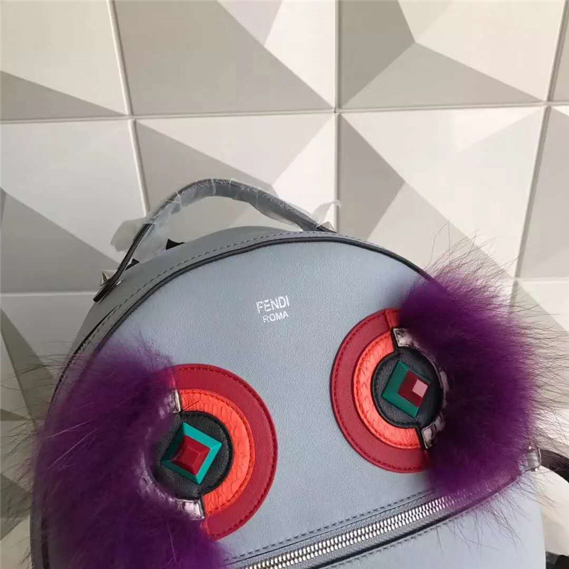 FENDI 芬迪 走秀新款 小怪獸紫毛毛大眼睛鉚釘 雙肩包 灰色