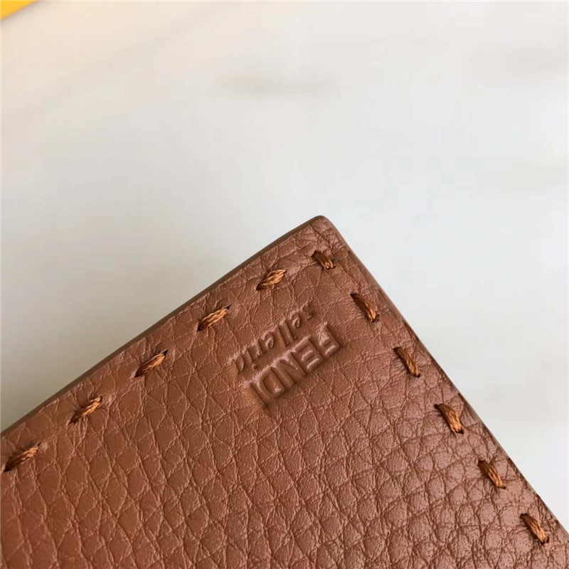 0186 FENDI 芬迪 荔枝紋 羅馬SELLERIA長款皮夾 棕色