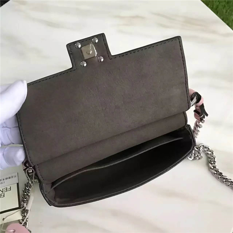 FENDI 1765 17新款小牛皮彩色鉚釘包 雙MICRO BAGUETTE 兩面開合 雙F扣鏈條包 粉色