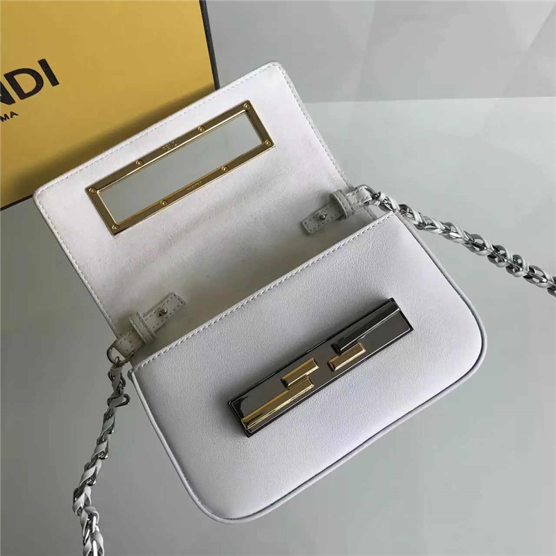 FENDI 芬迪305 彩鉆花MINI 3BAGUETTE 小牛皮雙F扣鏈條包肩背包 白色