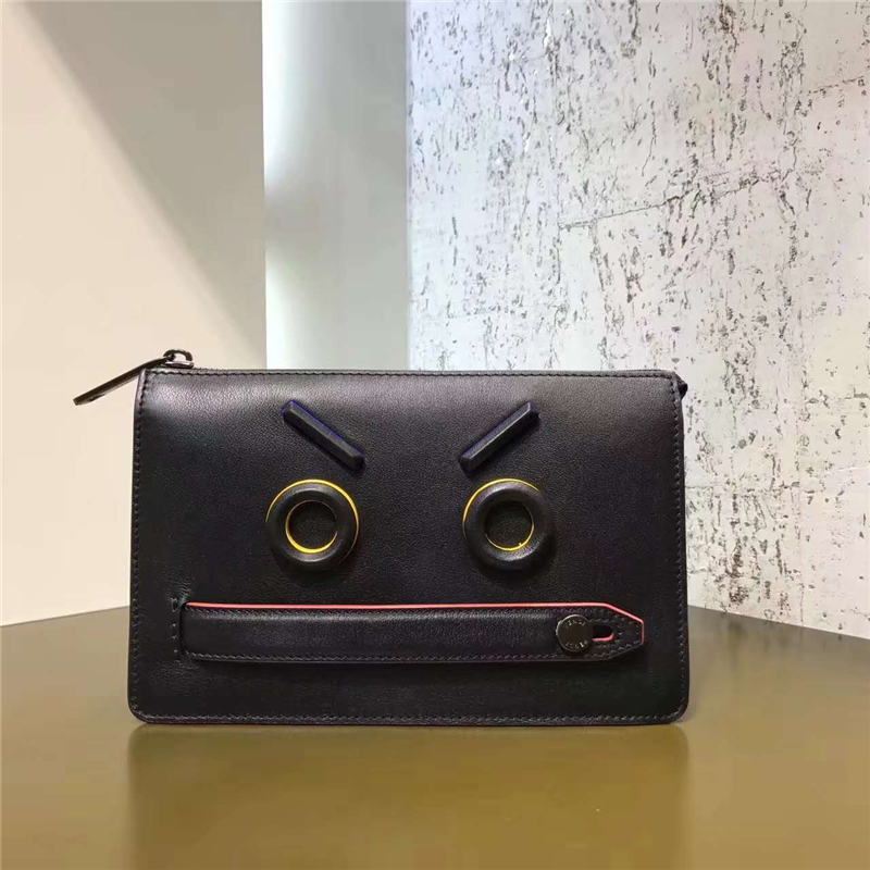 FENDI 芬迪 352B 2017新款 face浮雕小牛皮手拿包 黑色