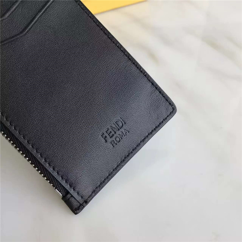 FENDI 芬迪 0235-SL9 2017新款 face 皮質配金屬裝飾小牛皮三夾層卡片套 零錢包 鑰匙包 黑色