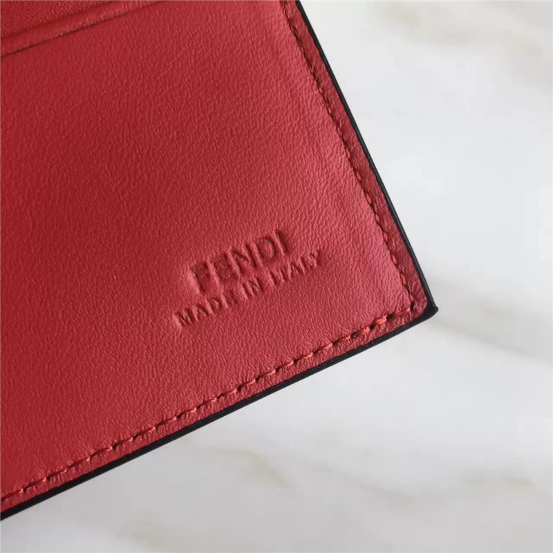 FENDI 芬迪 0170 升級版小怪獸平紋皮短款二折錢包 黑色黃眼