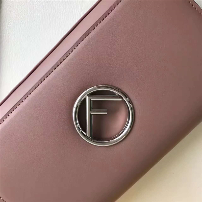 FENDI 芬迪 004 2017秋冬新款 真皮翻蓋迷你鏈條手袋手拿包 紅褐色