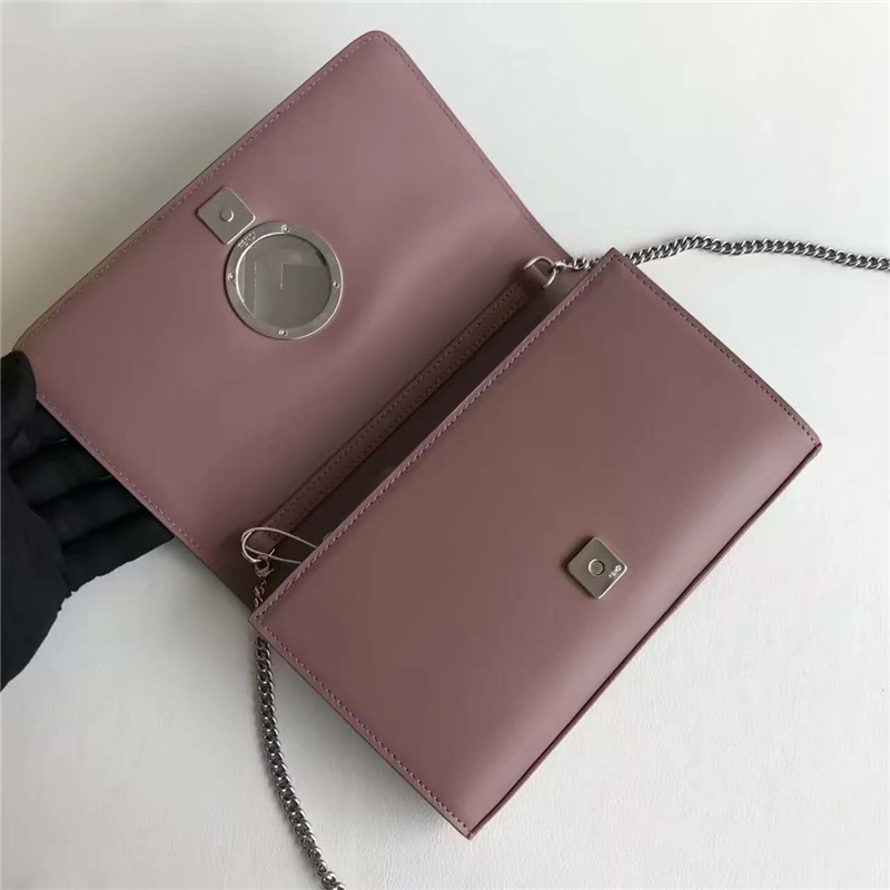 FENDI 芬迪 004 2017秋冬新款 真皮翻蓋迷你鏈條手袋手拿包 紅褐色