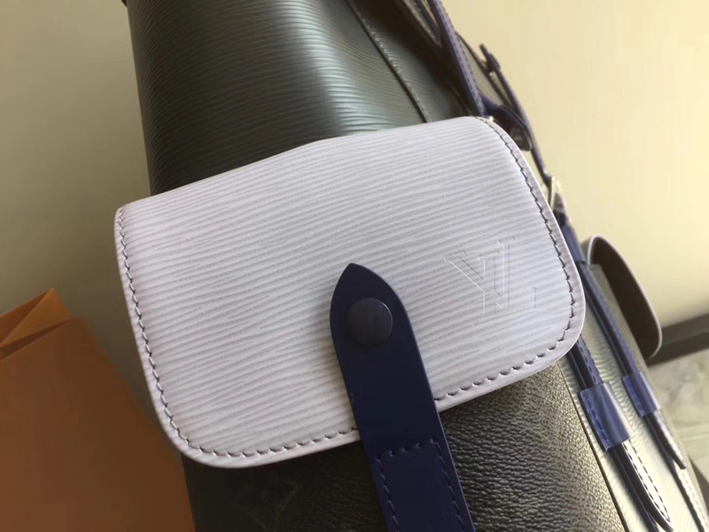 M53424 LV CHRISTOPHER 小號雙肩包 LV背包 LV雙肩包 LV全皮背包