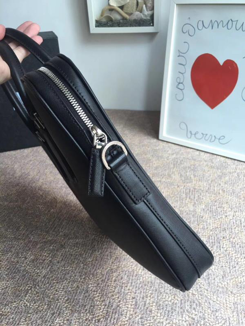 2VE368 Prada普拉達(dá)男包 Prada男士公文包 普拉達(dá)十字紋手提包 黑色