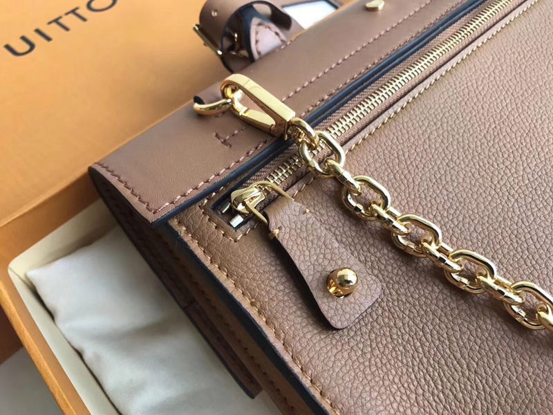 M54925 LV Pochette City Steamer 手袋 LV2017秋冬新款 LV女包