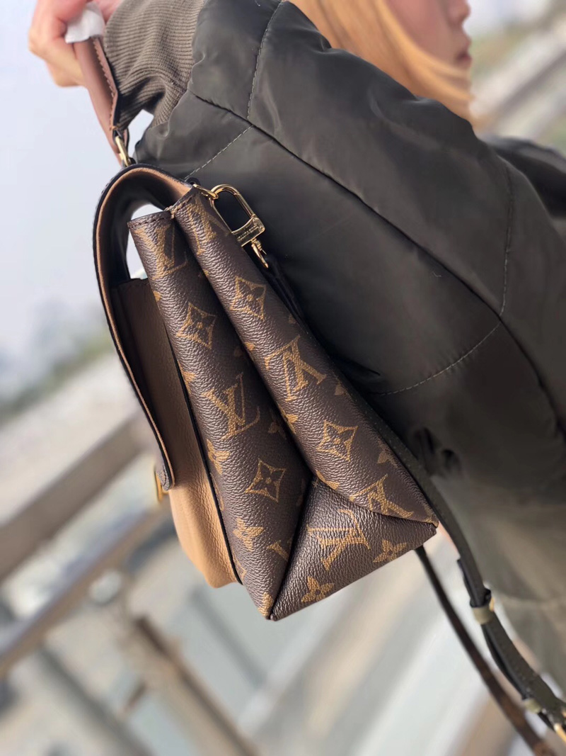 M44257 LV Marignan 郵差包 LV女包 LV郵差包 LV手提單肩包