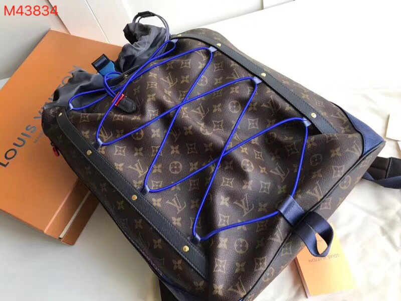 M43834 LV Backpack Outdoor 雙肩包 LV2018春夏新款 LV雙肩包 LV背包