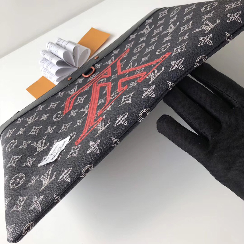 M62905 LV POCHETTE APOLLO 手袋 LV男包 LV倒掛logo字母系列 LV手包