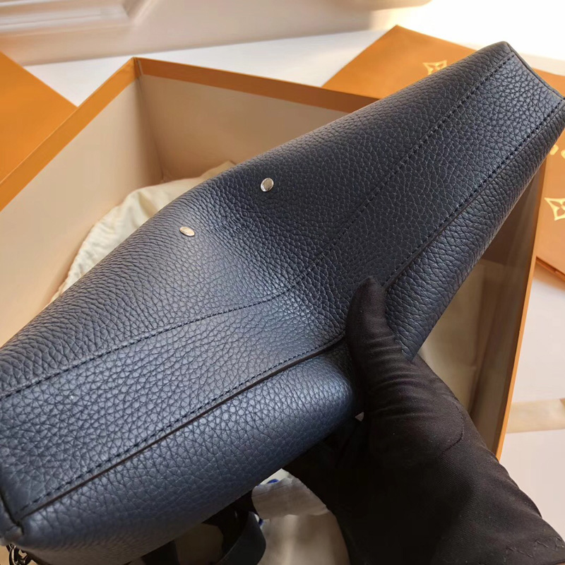 M53490 LV Armand 小號公文包 LV Taurillon皮革公文包 LV男包 LV手提包 海藍