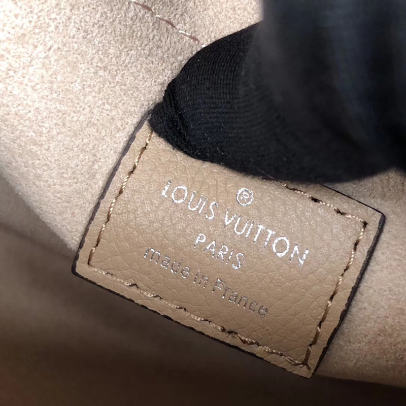 M53080 LV MyLockme BB 手袋 LV Monogram Flower圖案女包 LV校園書包 白色