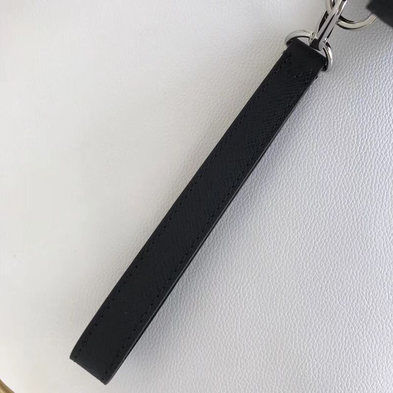 M33424 LV Kasai 手包 LV手拿包 LV男包 LV Taiga皮革手包 LV手包