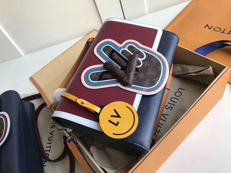 M52513 LV TWIST 中號手袋 LV扭鎖包 V for Vuitton圖案女包 LV女包