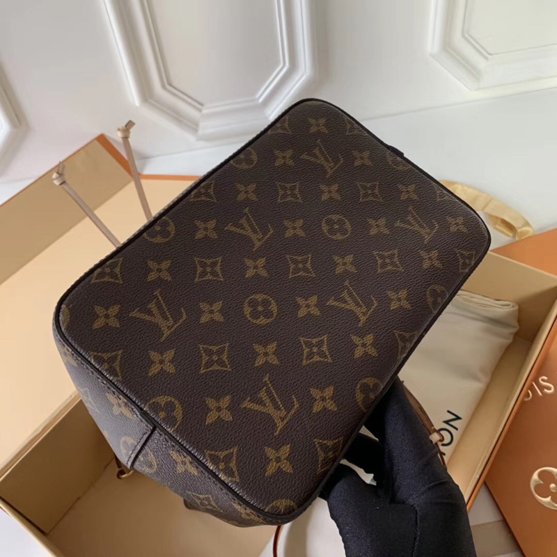 M44369 LV NEONOE 老花手袋 2019情人節限定 LV鎖扣花朵圖案女包 LV水桶包