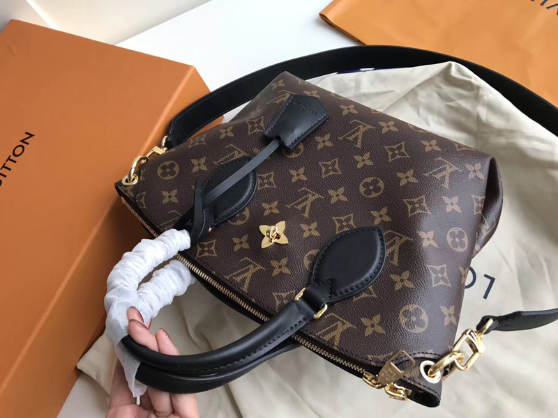 M44347 LV Flower 中號(hào)拉鏈 Tote 手袋 LV女包 單肩手提包 黑色
