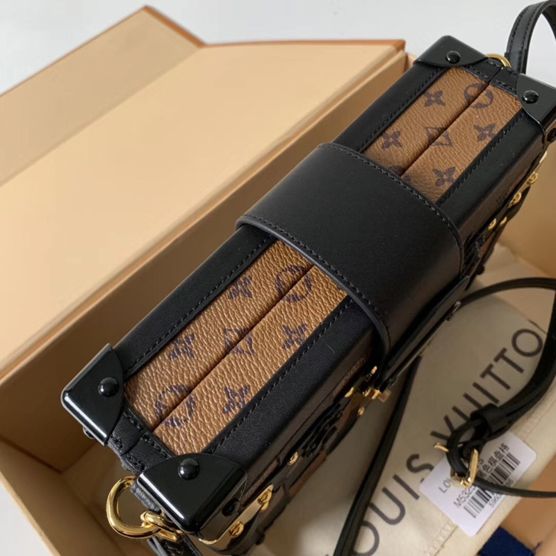 M53253 LV PETITE MALLE 手袋 Monogram 單色和雙面帆布盒子 LV盒子包 黑色