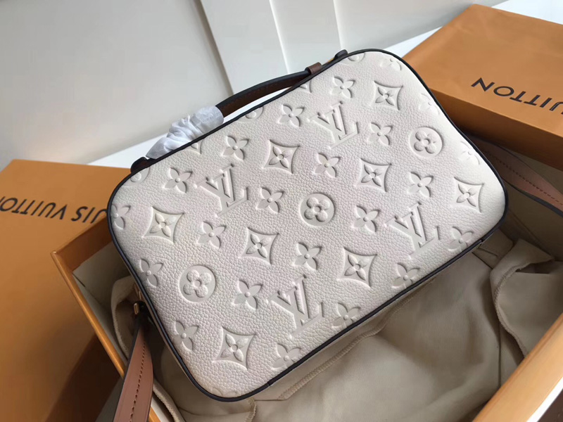 M44597 LV SAINTONGE 手袋 Monogram Empreinte 壓紋皮革女包 奶白色