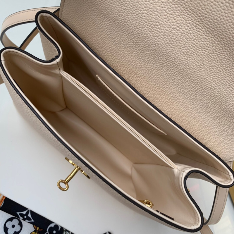 M53822 LV ROSE DES VENTS 小號手袋 LV掛鎖手提單肩包 奶白