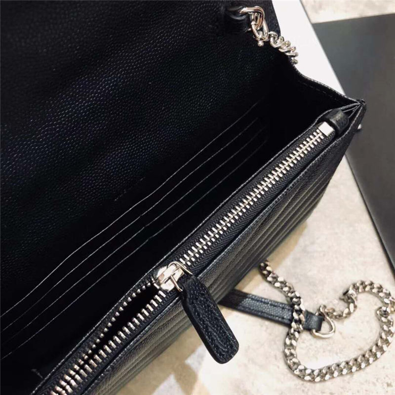 393953 YSL 進口魚子醬皮 圣羅蘭 真皮信封鏈式 YSL皮夾 黑色銀飾
