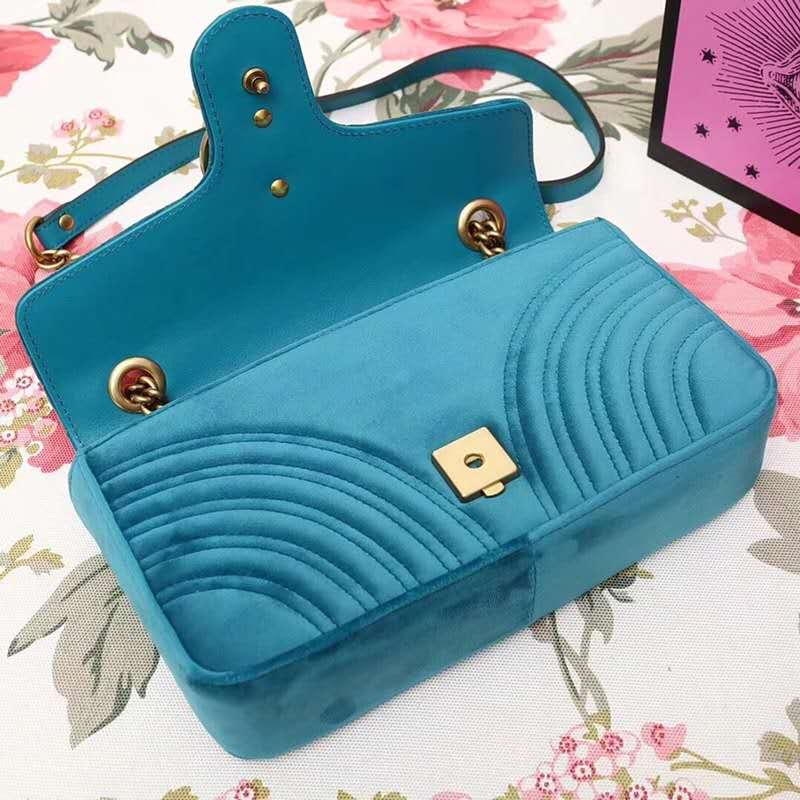 443947 Gucci女包 GG Marmont系列 天鵝絨 小號 古馳鏈條包 Gucci斜挎包 湖藍色