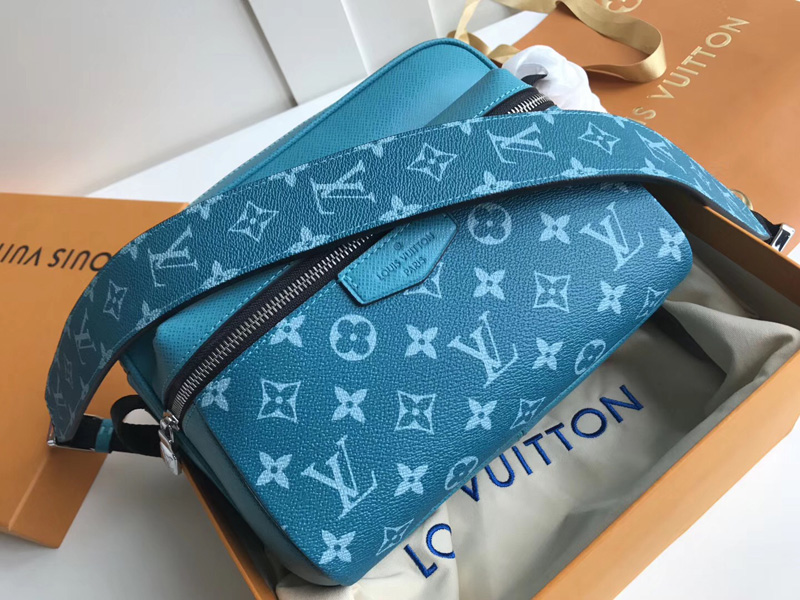 M30241 LV OUTDOOR 郵差包 Monogram 帆布單肩斜跨男包 LV郵差包 綠色