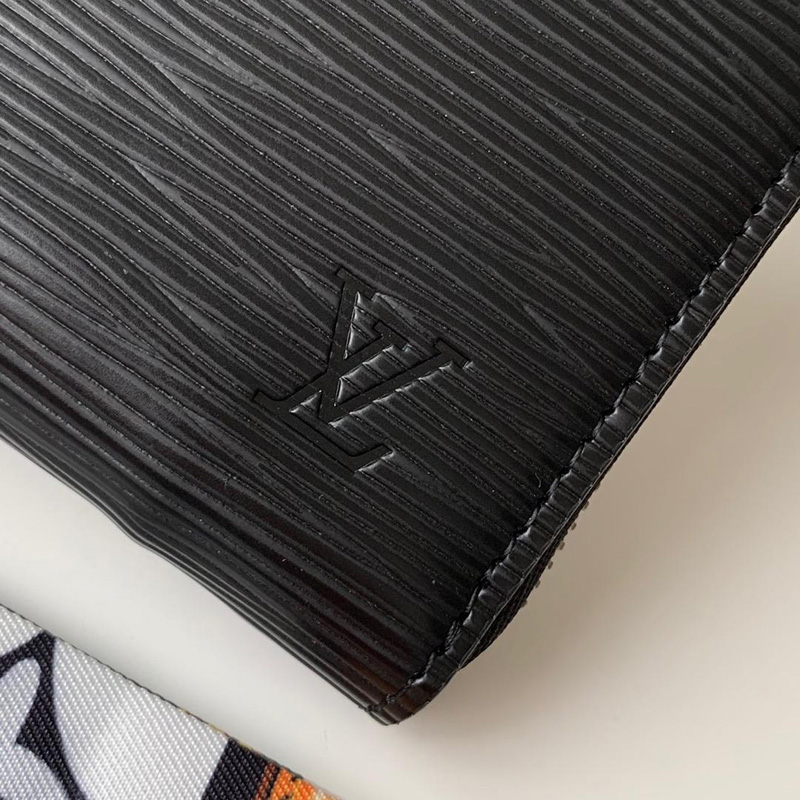 M60152 LV ZIPPY 拉鏈零錢包 Epi皮革 LV短款拉鏈錢夾 黑色