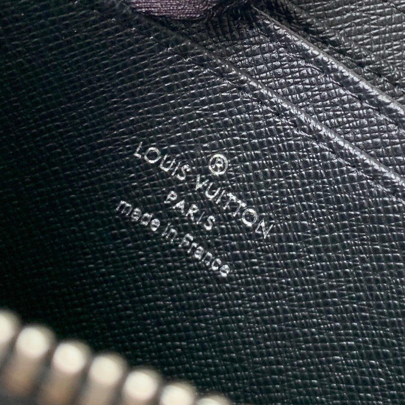 M60152 LV ZIPPY 拉鏈零錢包 Epi皮革 LV短款拉鏈錢夾 黑色