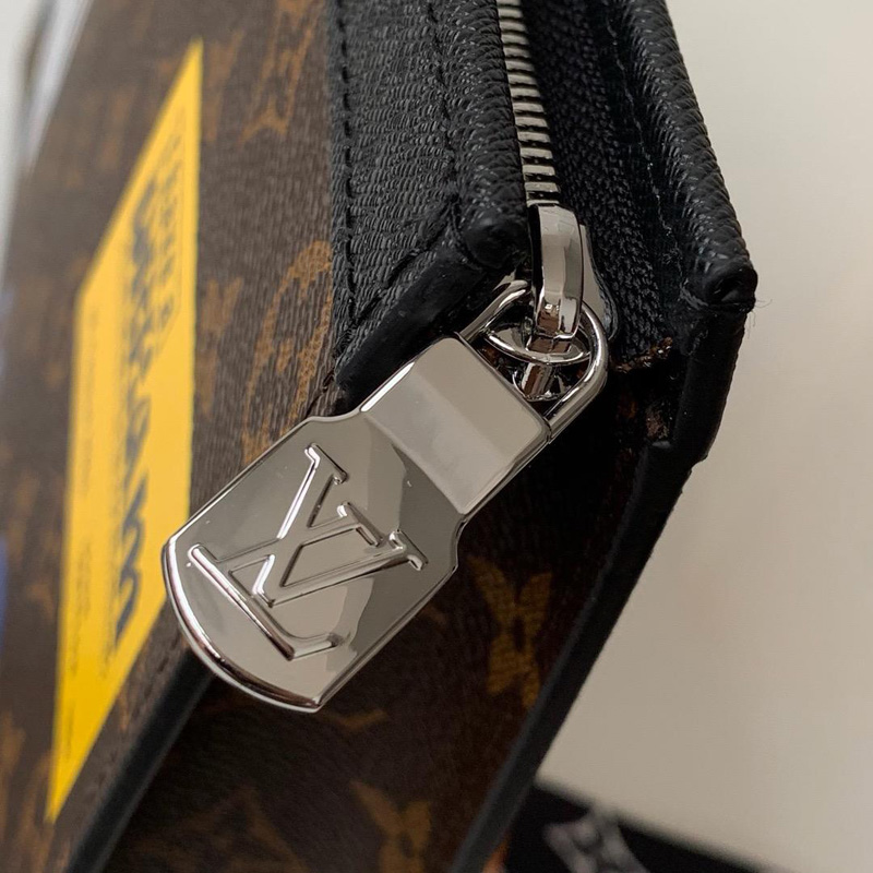 M61692 LV LV Pochette Voyage 中號手袋 1854老花地球絲印 LV手包