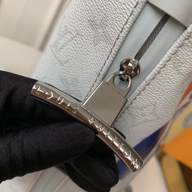 M44616 LV CHALK 雙肩包 Monogram老花1854印花圖案 LV背包 白花