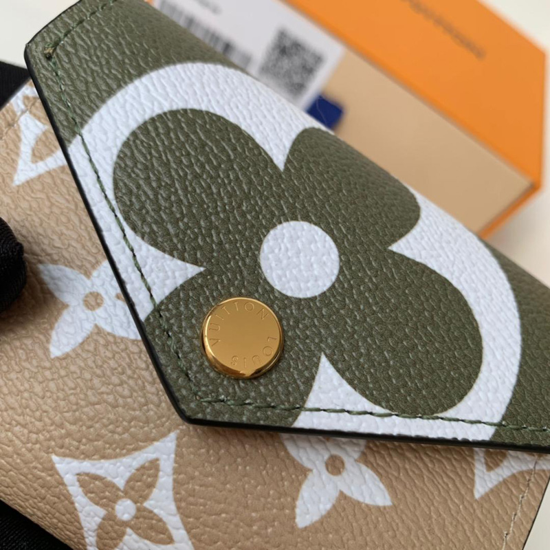 M67640 LV ZOE 錢夾 Monogram 涂層帆布信封錢包 卡其色