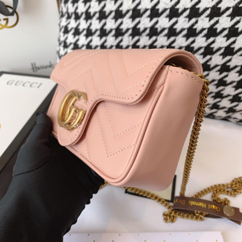 476433 Gucci GG Marmont系列絎縫皮革超迷你手袋 粉色