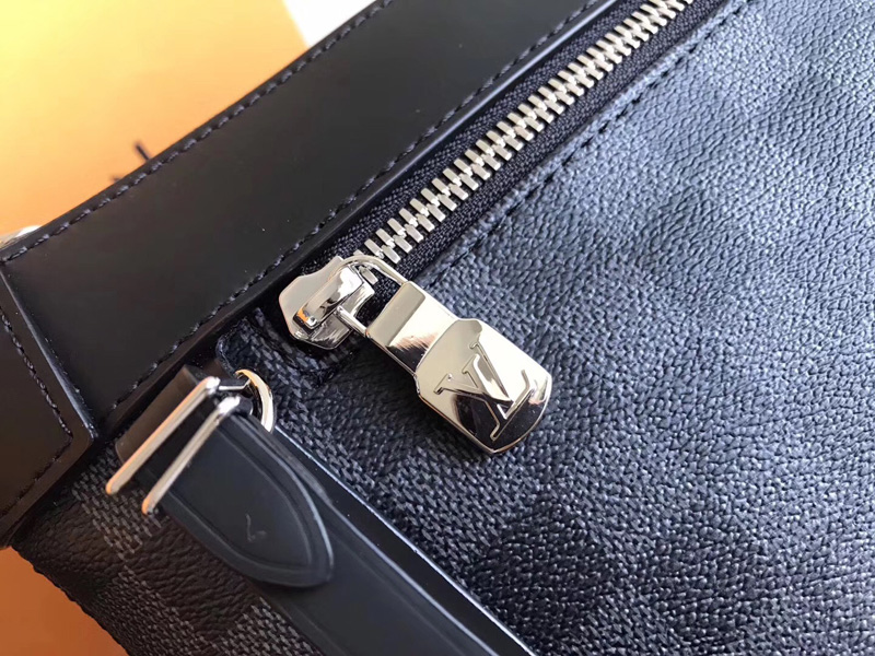 N40003 LV MICK 小號手袋 LV2017新款男士郵差包 LV男士斜挎包