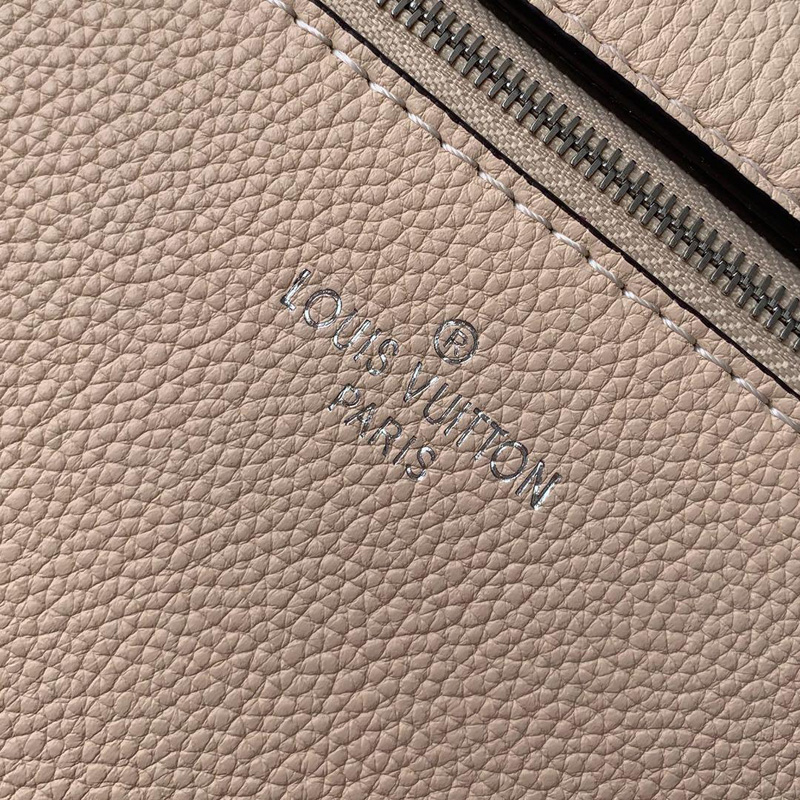 M53506 LV MyLockme 手袋 LV校園包 米白配紅色