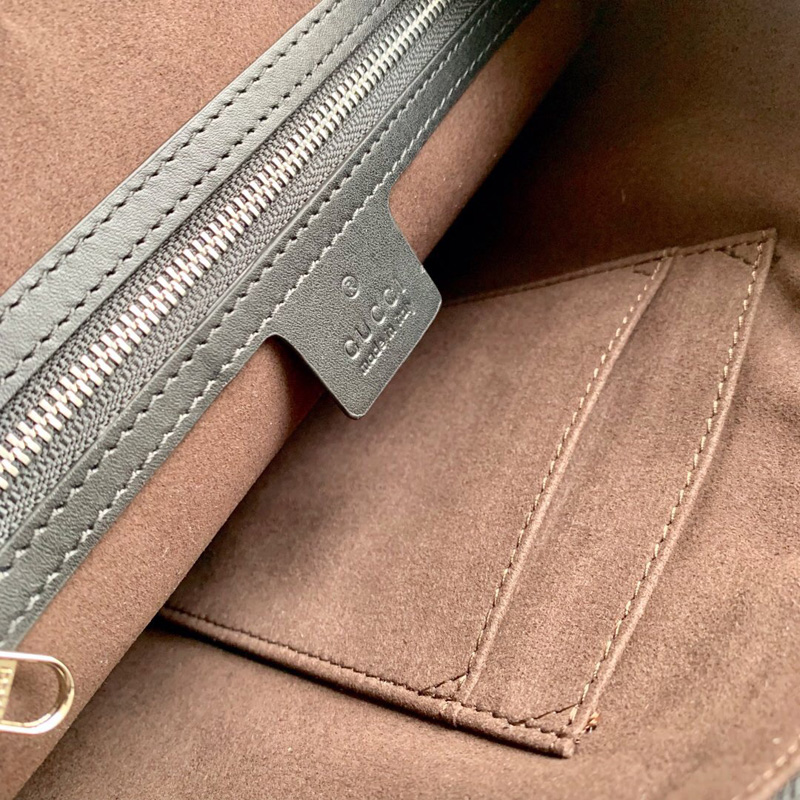 473881 GUCCI Gucci Signature 柔軟質地 男包 手拿腕包 黑色