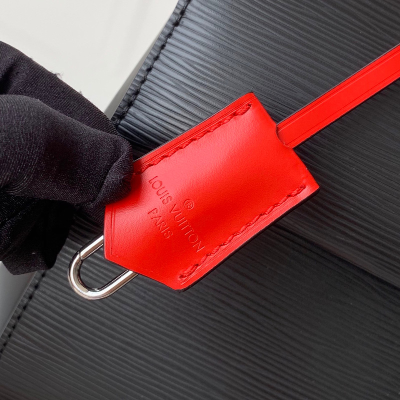 M55215 LV CLUNY BB 手袋 2019新款 Epi皮革女包 黑色