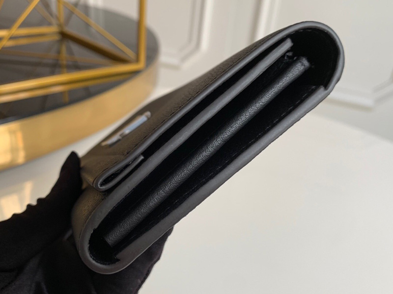 M62329 LV LOCKME II 錢夾 LV長款拉鏈錢夾 黑色