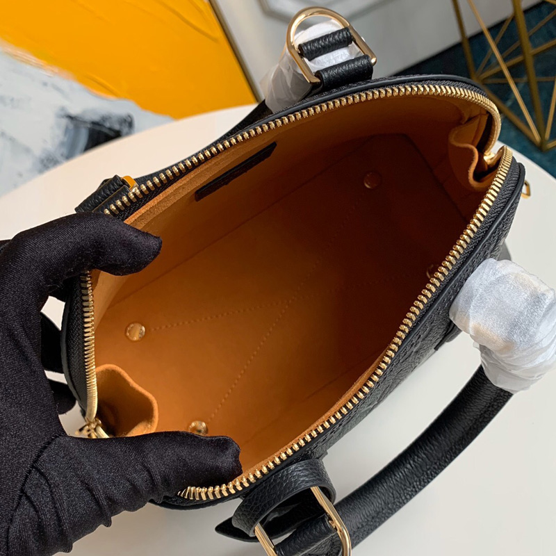 M44829 LV Neo Alma BB手袋 全皮壓花女包 LV貝殼包 黑色