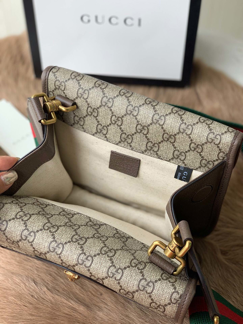 501050 Gucci高級人造帆布小號郵差包 虎頭標志郵差包 棕色