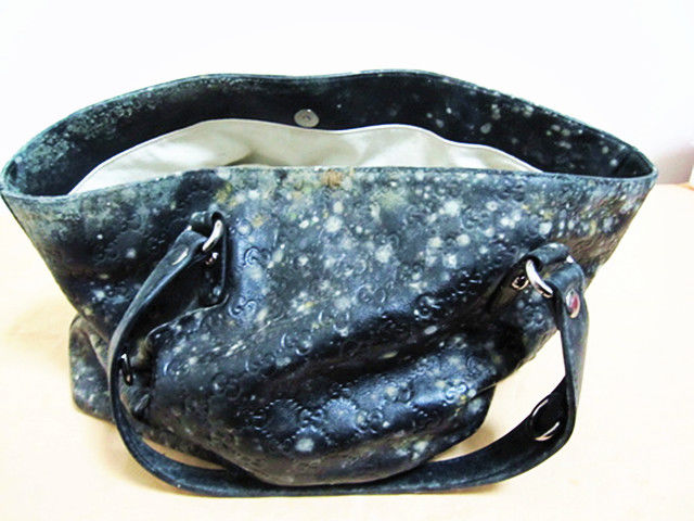 香奈兒小羊皮包磨損修復方式,Chanel羊皮磨損怎么辦?