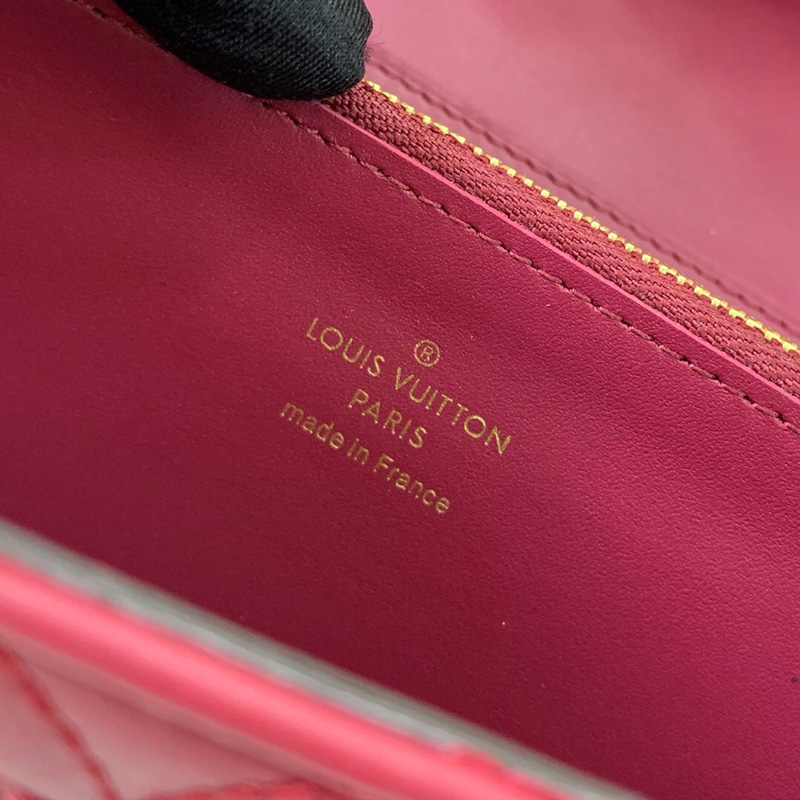 M68590 LV CAPUCINES 錢夾 LV鉤扣女士長款錢夾 玫紅
