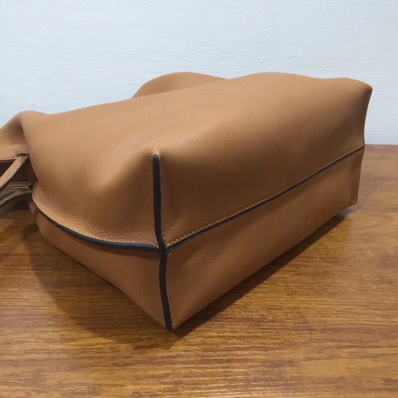 A411FC1X01 Loewe FLAMENCO繩結系列手拿包 棕褐色