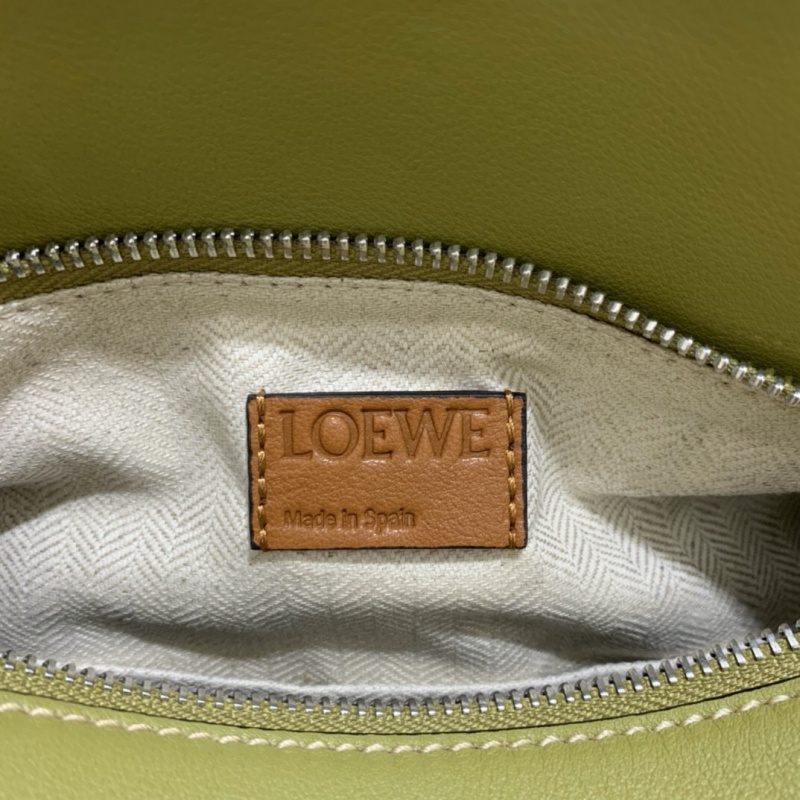 322 LOEWE羅意威 Puzzle Bag 羅意威幾何包 粉配綠色