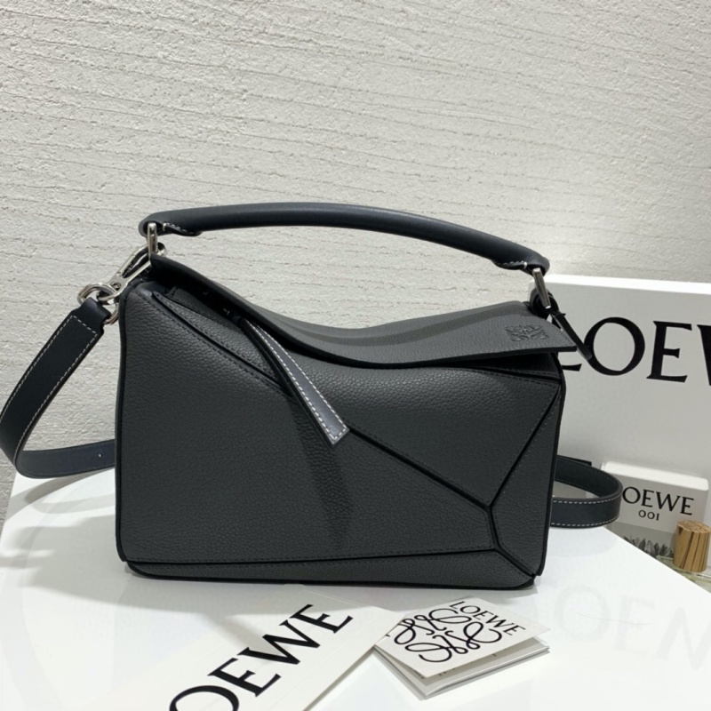322 LOEWE羅意威 Puzzle small Bag 小號羅意威幾何包 灰色