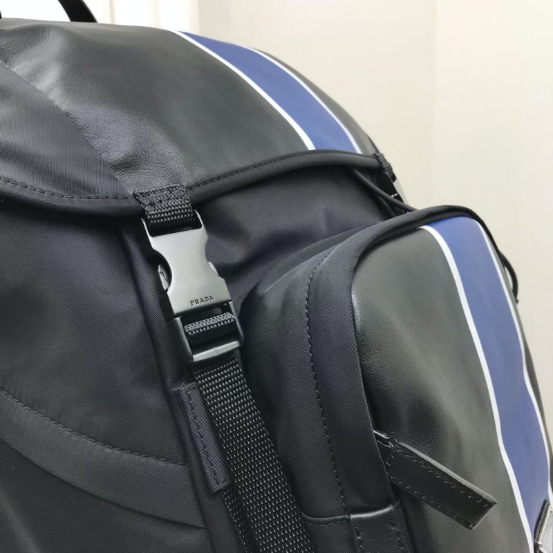 2VZ135 Prada普拉達(dá)織物和皮革背包 Prada雙肩包 黑配藍(lán)